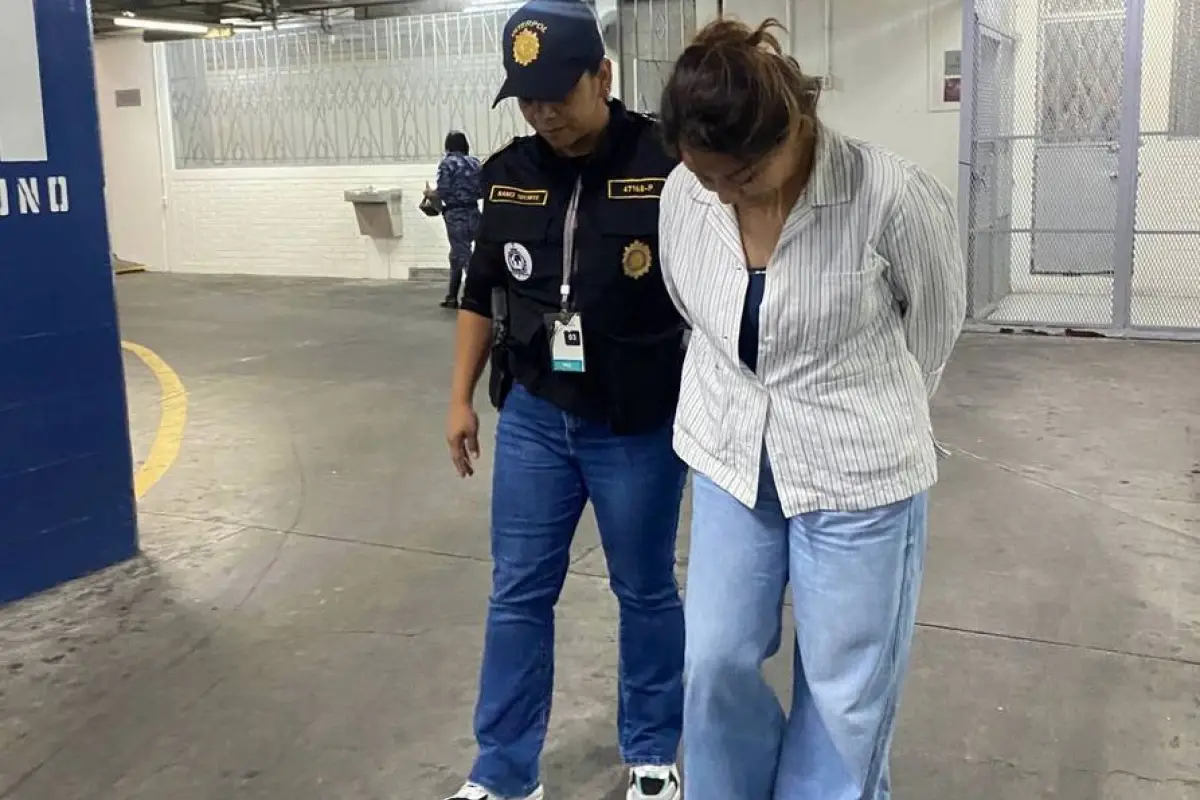 Fue capturada Gladis Castro, vicecónsul de Guatemala en Los Ángeles, California, EE. UU., PNC