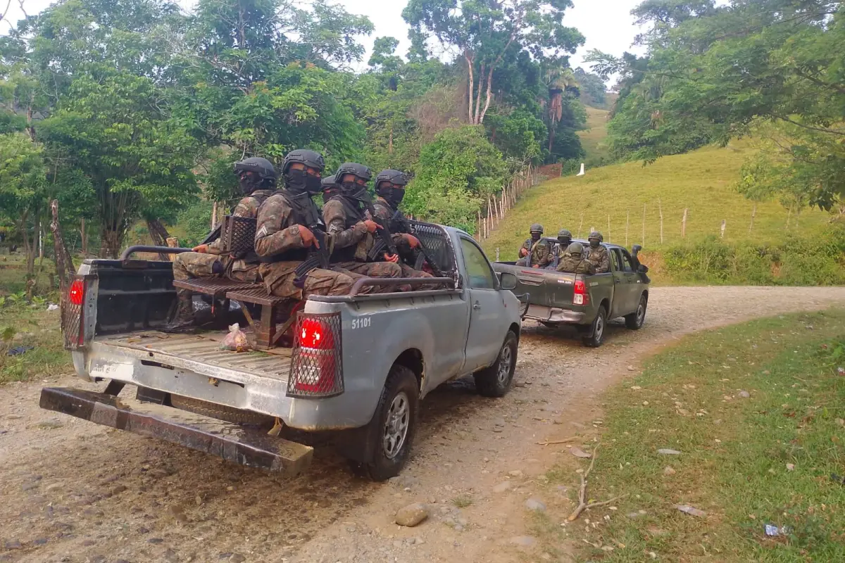 Unidades del Ejército realizan patrullajes en el área fronteriza entre Honduras y Guatemala., Ejército de Guatemala