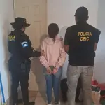 Dentro de las capturas, la PNC reportó la aprehensión de una mujer que es hermana de una de las víctimas. ,PNC de Guatemala.
