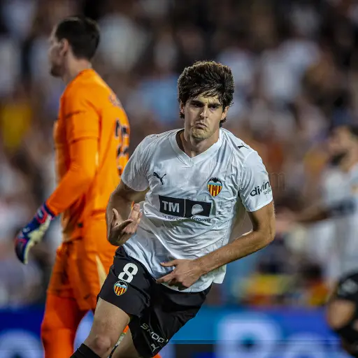 Barcelona no pudo ante Valencia en Mestalla y cerró con derrota La Liga