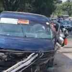 Microbús choca contra muro causando heridos en zona 18t