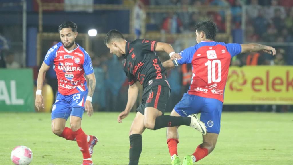 Final Clausura 2026: Xelajú vs. Municipal | Alex Meoño