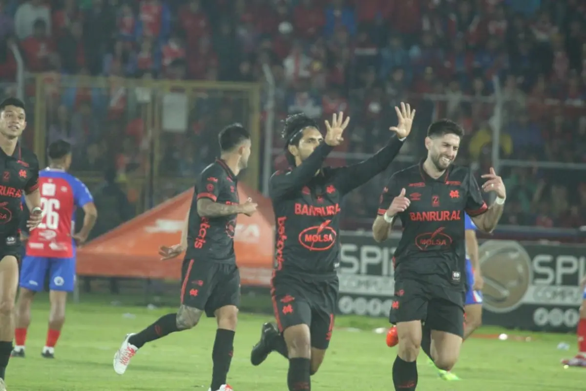 Celebración de Municipal en el Estadio Mario Camposeco - Alex Meoño