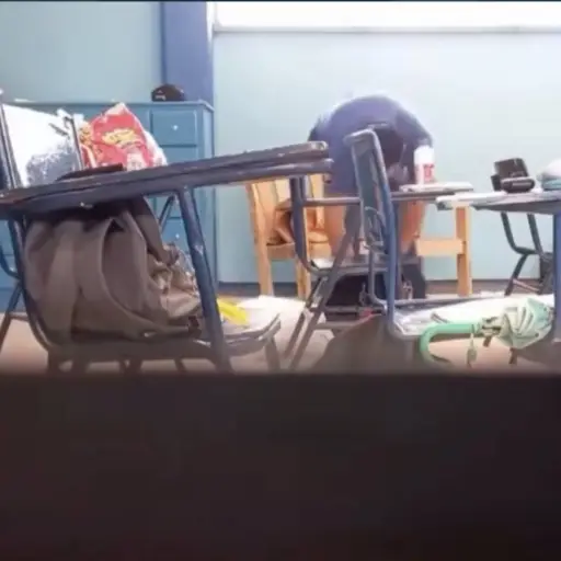 Tik Tok ,Tik Tok