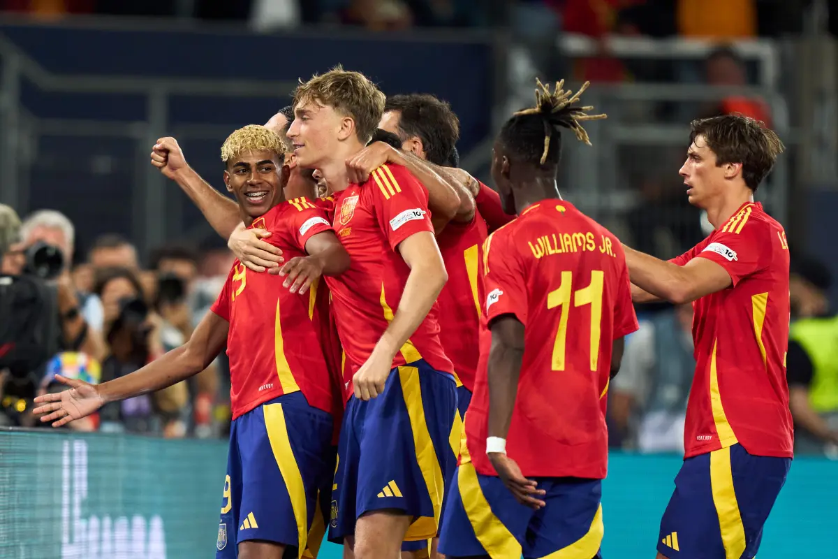 Yamal espera salir campeón del mundo este año, dijo en una entrevista con la FIFA, Selección de España