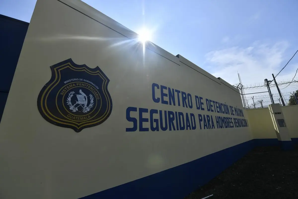 La cárcel de máxima seguridad "Renovación I" se encuentra en Escuintla., Ministerio de Gobernación