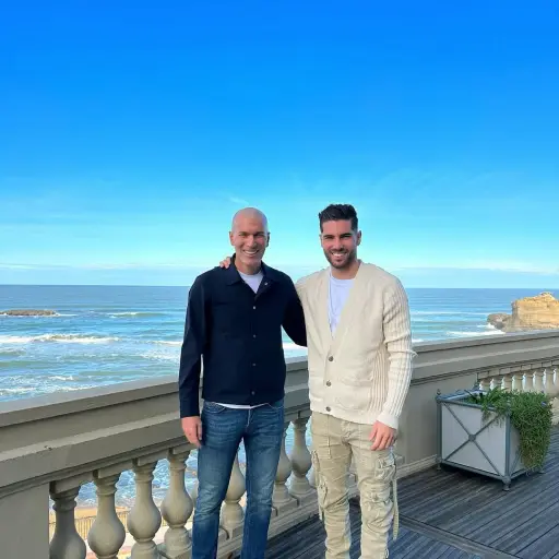 Zinedine Zidane, junto a su hijo Luca, de vacaciones - instagram @luca