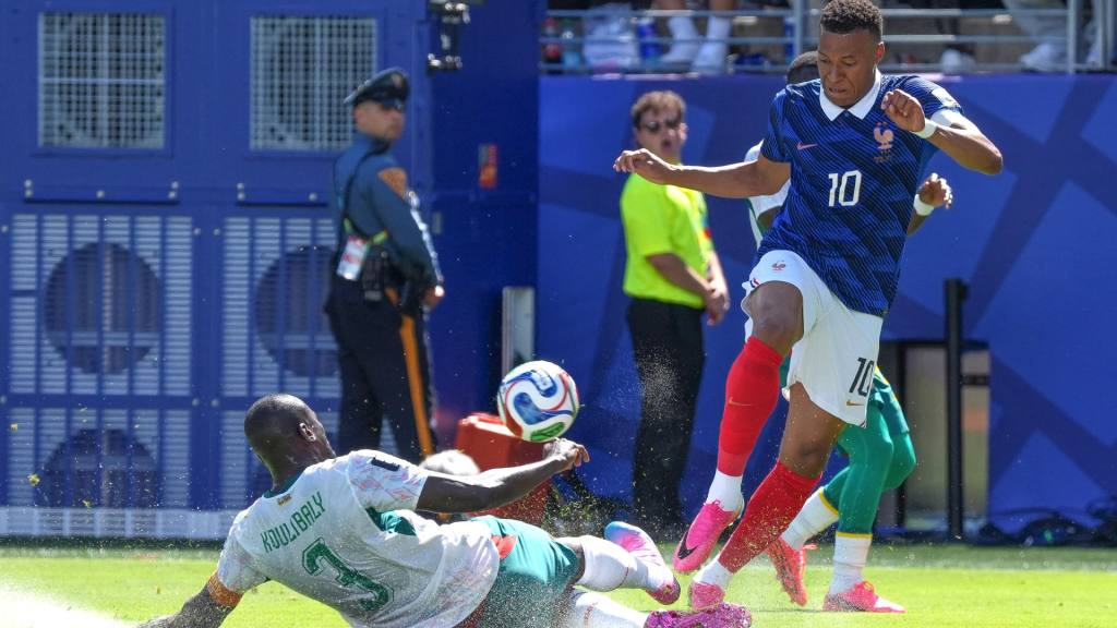 Partido entre Francia vs. Senegal por el Mundial 2026 | EFE