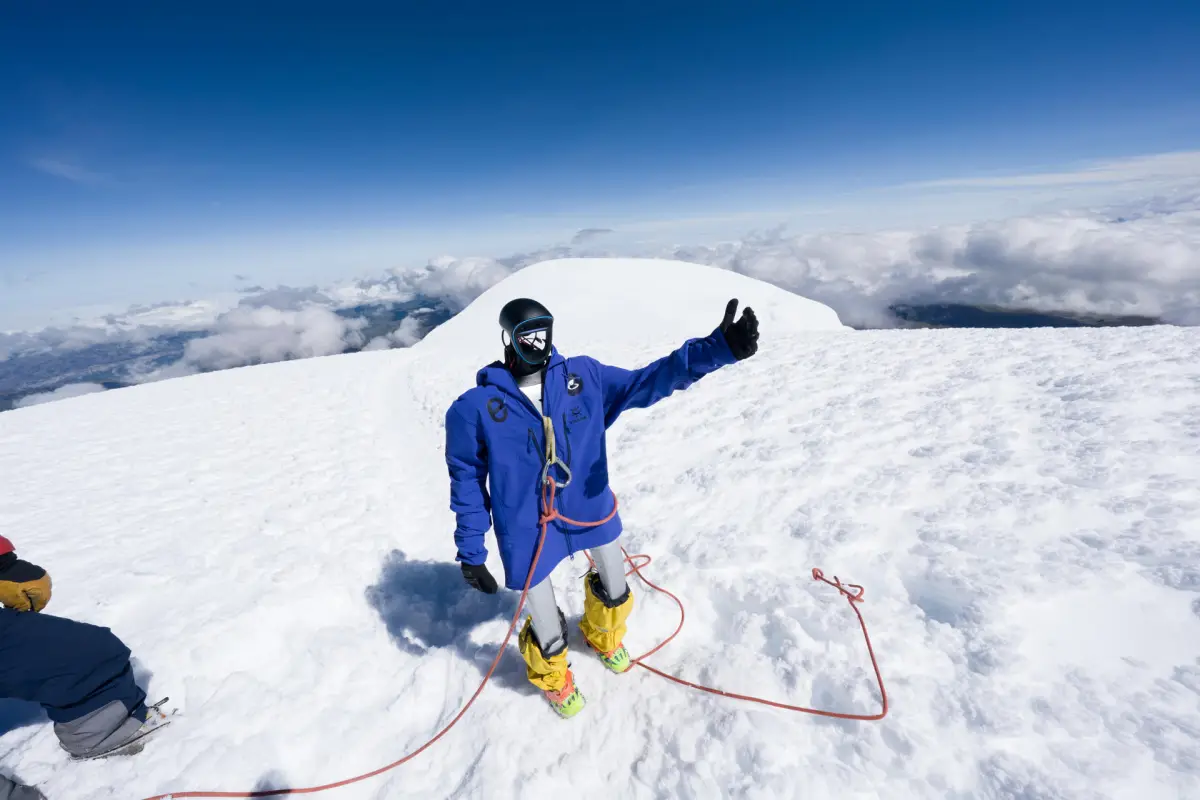 Fotografía de archivo del robot humanoide en la cumbre de Chimborazo en Ecuador, facilitada por la compañía,  NO VENTAS/USO EDITORIAL
