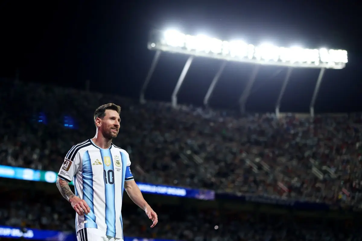 Messi marcó tres goles en el juego contra Argelia, Selección de Argentina 