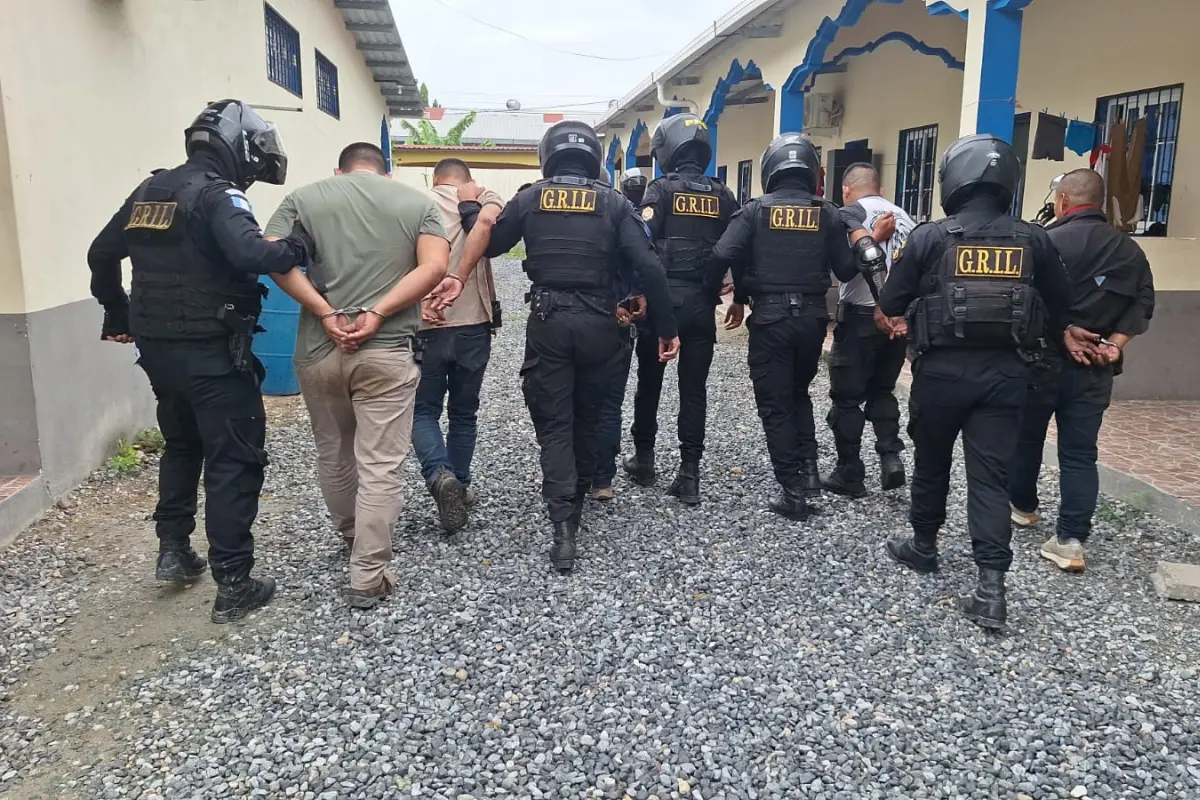 La PNC reportó la captura de cinco hombres acusados de realizar un ataque armado contra la PNC., PNC de Guatemala.