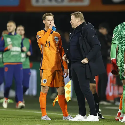 Ronald Koeman y Frenkie de Jong, en una foto de archivo ,EFE