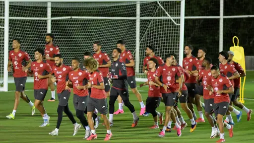 Suecia frente a Túnez, partido crucial en el grupo F