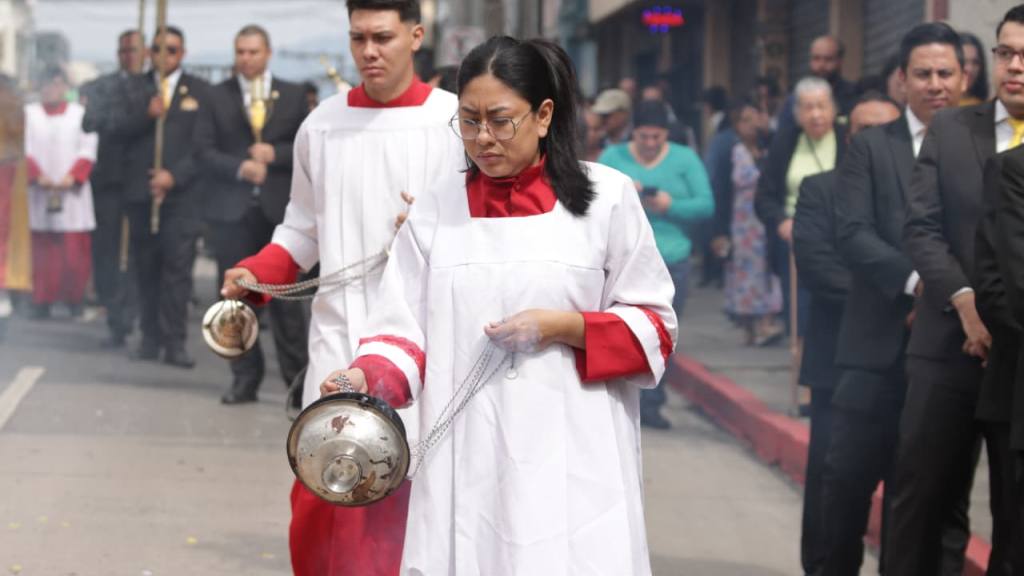 Piden que Jesús reine en el corazón durante el Corpus Cristi | Alex Meoño