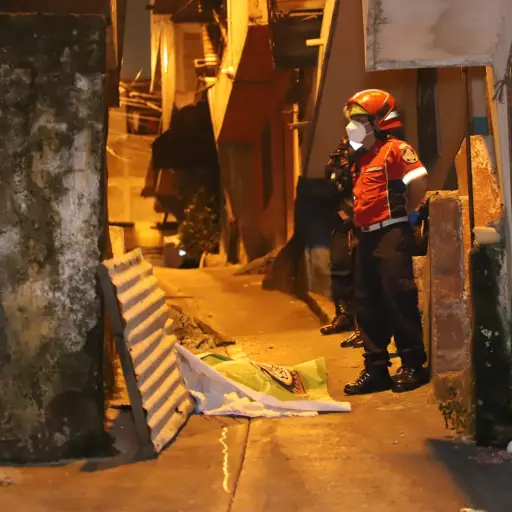 Área donde falleció una persona en zona 21. ,Bomberos Municipales