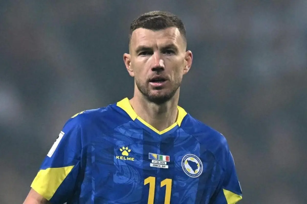 Edin Dzeko, máxima figura y leyenda de Bosnia y Herzegovina., FIFA