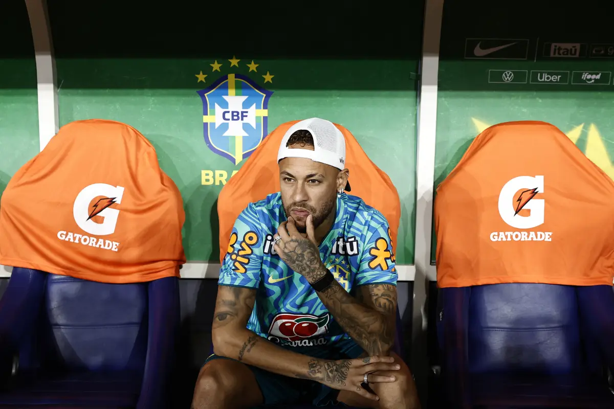Neymar no debutará con Brasil este sábado ante Marruecos