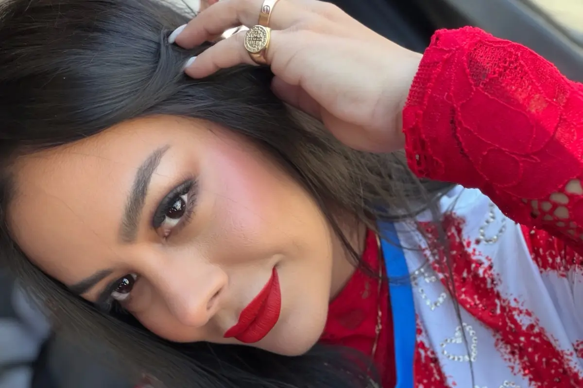 Larissa Riquelme, Redes sociales
