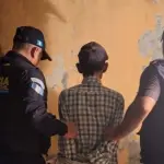 PNC captura a hombre acusado de practicar cesárea improvisada a su hija t