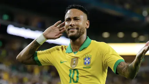 A pocas horas de su debut en el Mundial 2026, Neymar arrasa en las redes con esta foto con su pareja