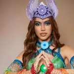 Anitta roba miradas en las tribunas con un elegante homenaje a Brasilt