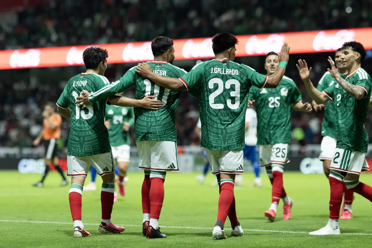 Celebración de México en un partido amistoso previo al Mundial - Selección de México