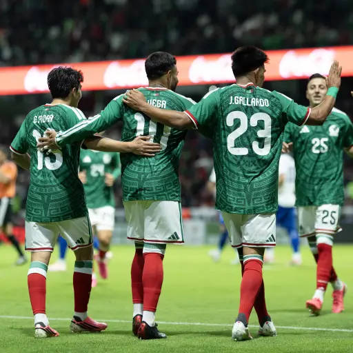 Celebración de México en un partido amistoso previo al Mundial - Selección de México