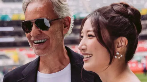 Andrea Bocelli y EJAE deslumbran con DNA, el nuevo himno del Mundial 2026