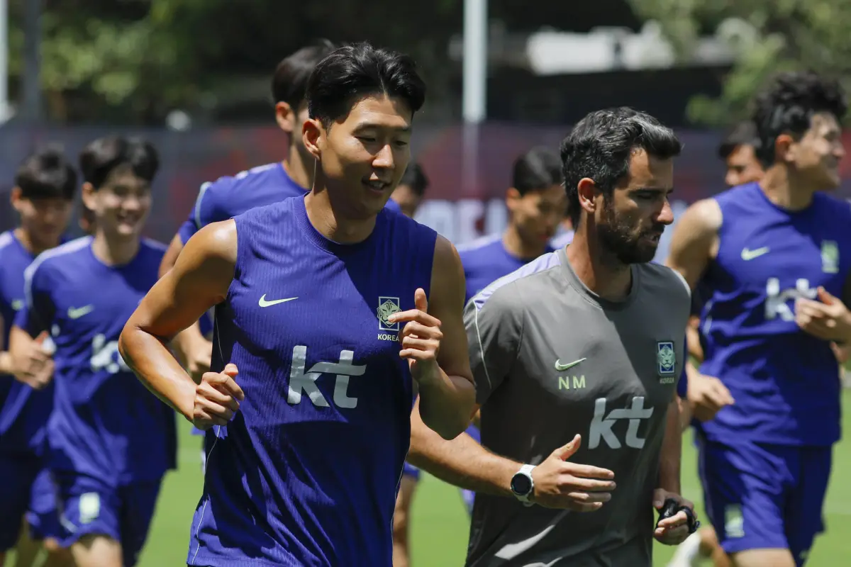 Jugadores de Corea del Sur en un entrenamiento en Guadalajara, México, EFE