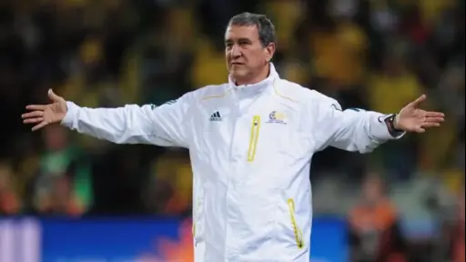 Brasil en vilo por estado de salud de Carlos Alberto Parreira