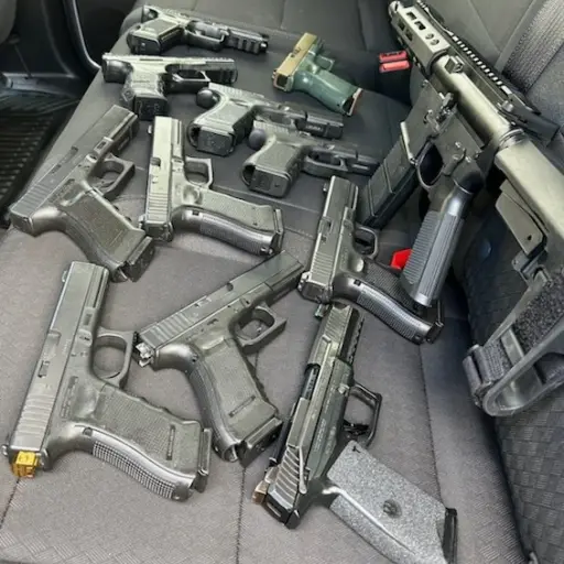 Armas incautadas al guatemalteco. ,Departamento de Justicia