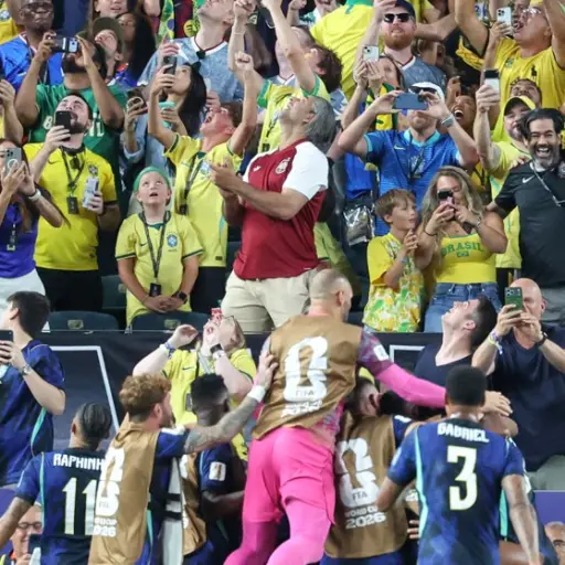Brasil celebra triunfo ante Haití 