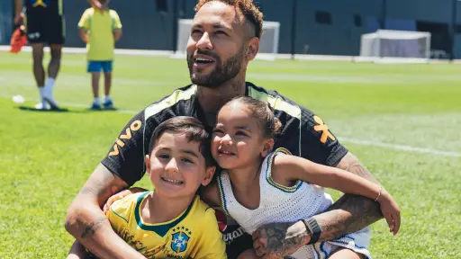 Neymar y el amor: las mujeres que marcaron su vida y la historia de sus cuatro hijos 