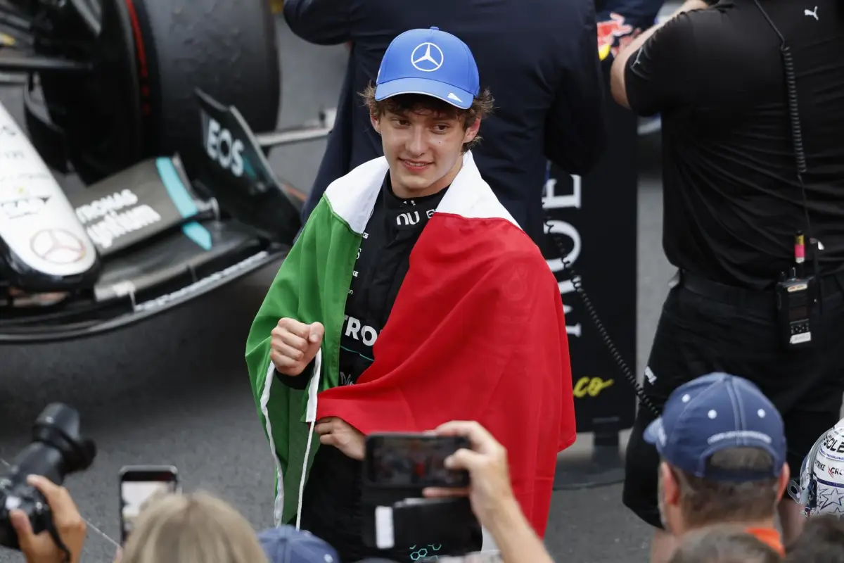 Andrea Kimi Antonelli gana el Gran Premio de Mónaco - EFE