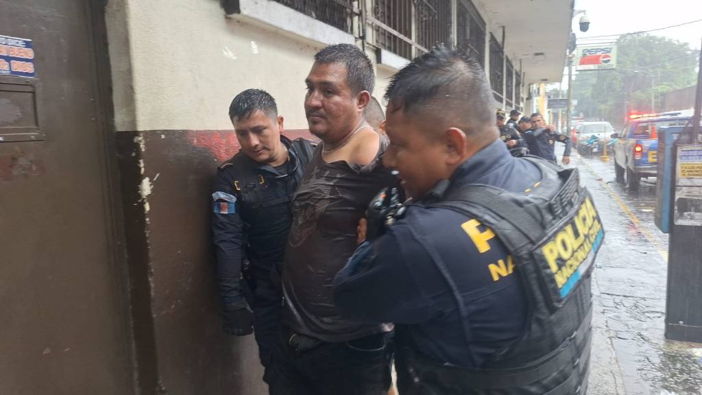 Tiroteo y persecución deja heridos y detenidos en Escuintla | PNC de Guatemala