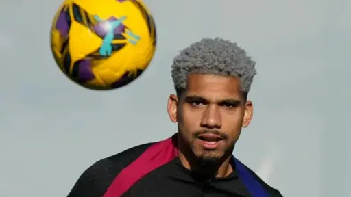 Ronald Araujo recibirá tratamiento médico previo al Mundial 2026