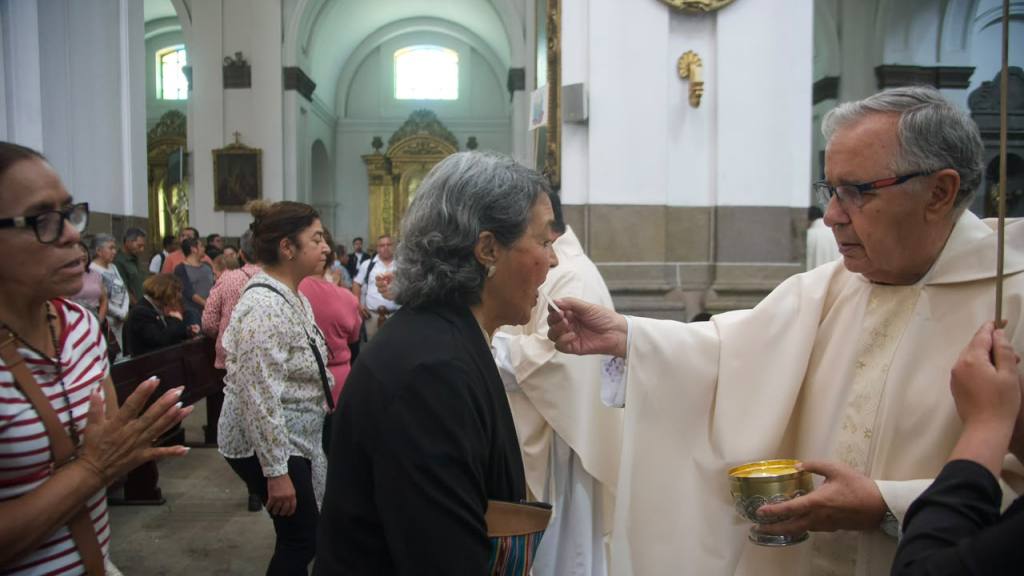 Guatemaltecos conmemoran el Corpus Christi | Omar Solís/EU
