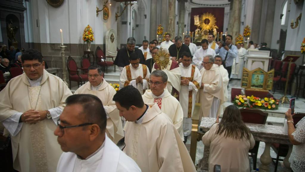 Guatemaltecos conmemoran el Corpus Christi | Omar Solís/EU