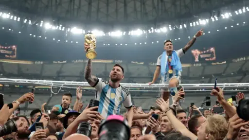 Mundial: Los seis goles, el sello dominante en las finales