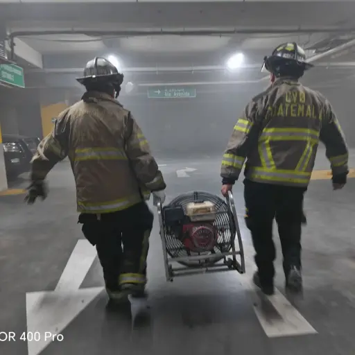 . ,Bomberos Voluntarios