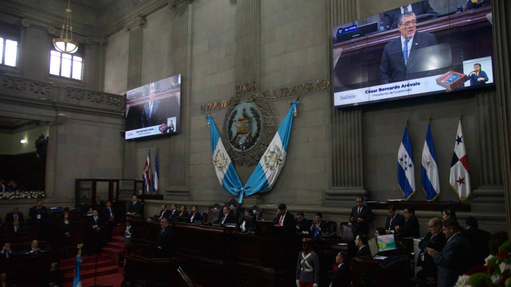 Sesión solemne por el XLI aniversario de la promulgación de la Constitución Política | Omar Solís/EU