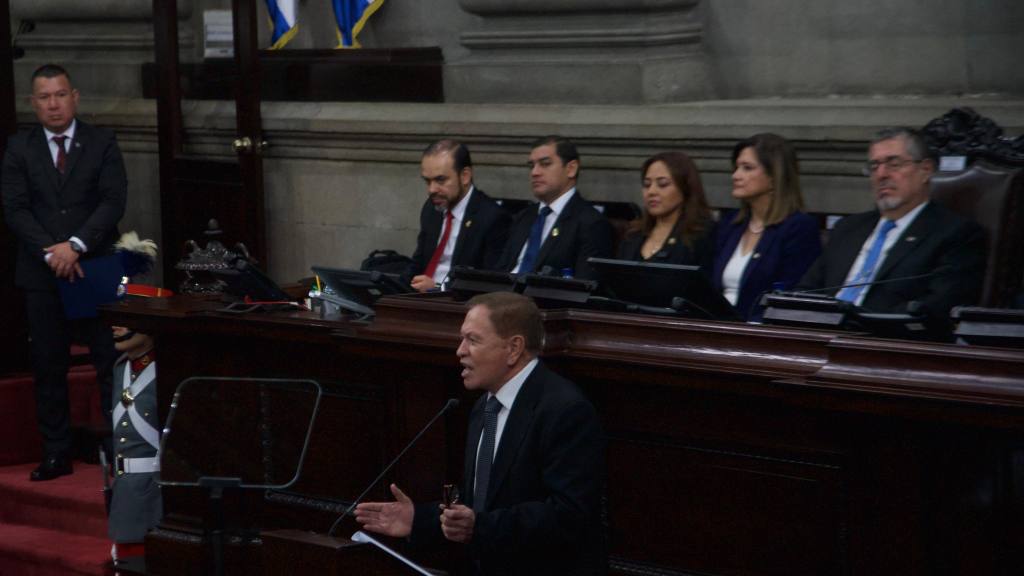 Sesión solemne por el XLI aniversario de la promulgación de la Constitución Política | Omar Solís/EU