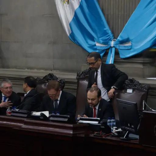 Congreso durante discusión de ley de lavado ,Omar Solís