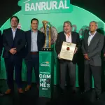 Banrural reconoce la grandeza de Municipal t
