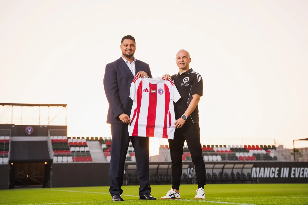 Andrés Iniesta fue presentado como nuevo técnico del Gulf United FC - Gulf United FC