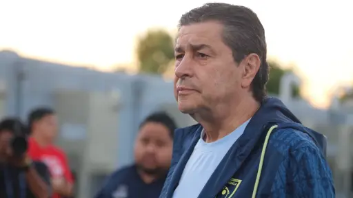 Luis Fernando Tena habla tras la derrota de Guatemala ante Ecuador