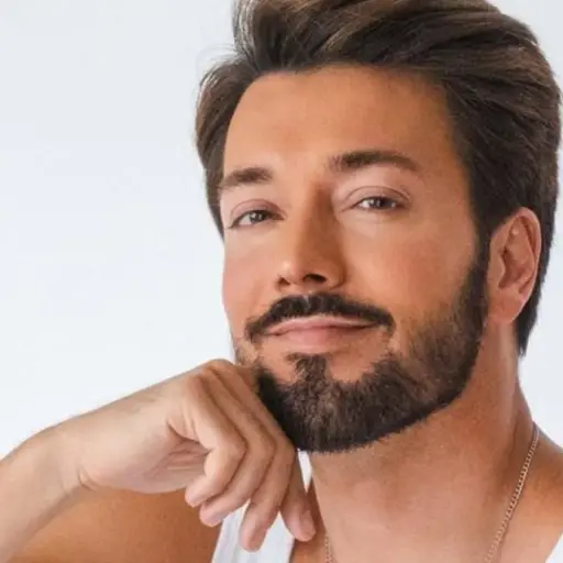 Roger González ,Roger González