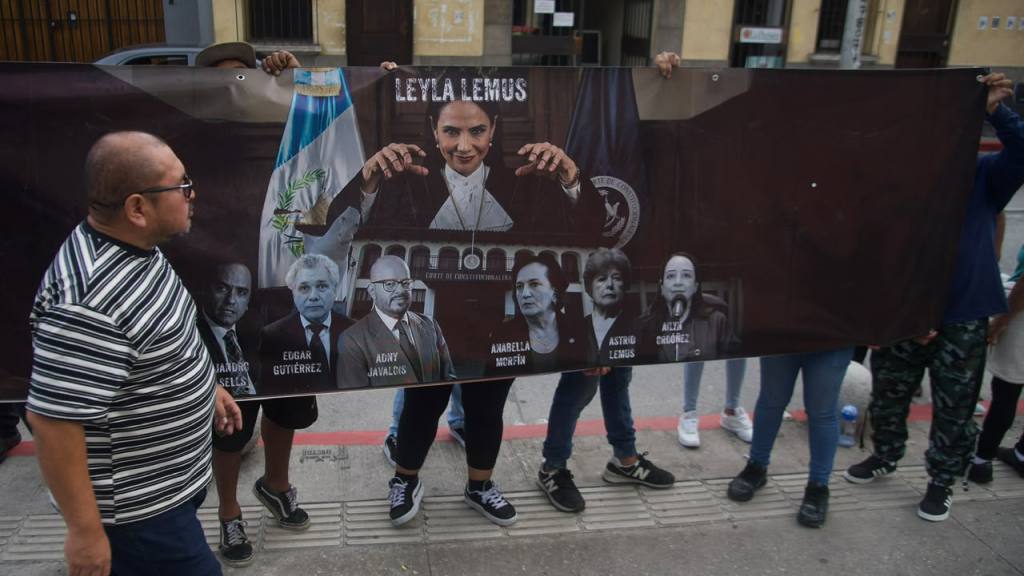 Manifestación frente a la CC por reelección de Mazariegos como rector de la Usac | Omar Solís/EU