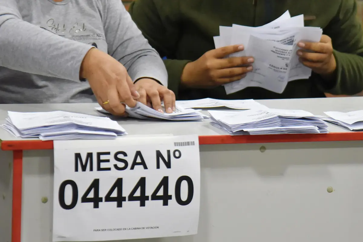 Elecciones en Perú, EFE
