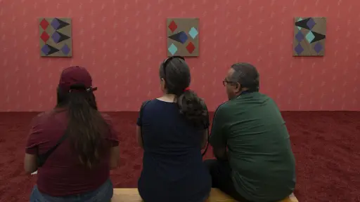 Los coloridos uniformes de Jorge Campos llegan a un museo de Guadalajara
